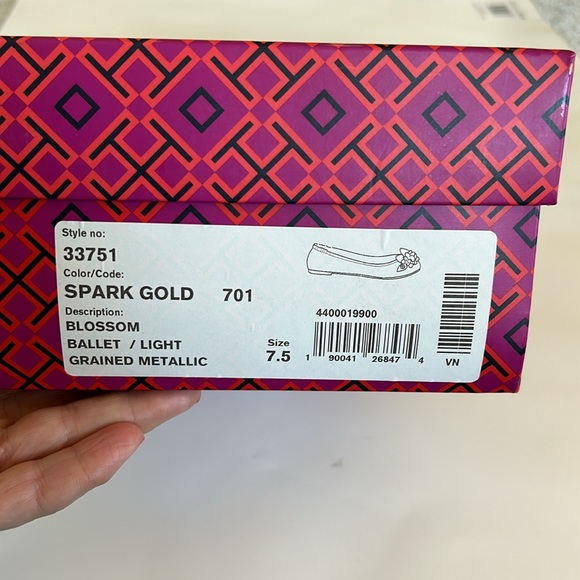 Tory Burch Blossom Ballet Flat Grained Metallic in Spark Gold - Picture 8 of 9